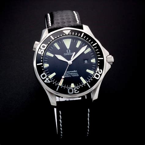 omega seamaster pro quartz.